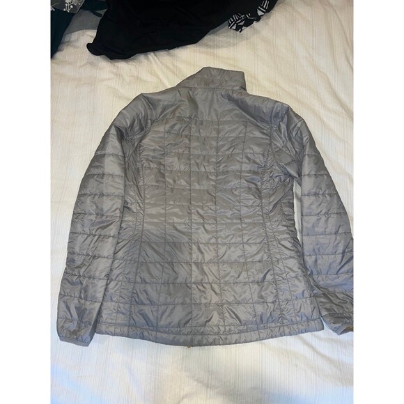 L. L. Bean Women’s Grey Puffer Jacket (XS) - Picture 3 of 6